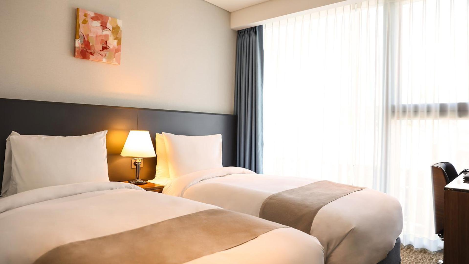 Stanford Hotel Myeongdong Seoul Exterior photo