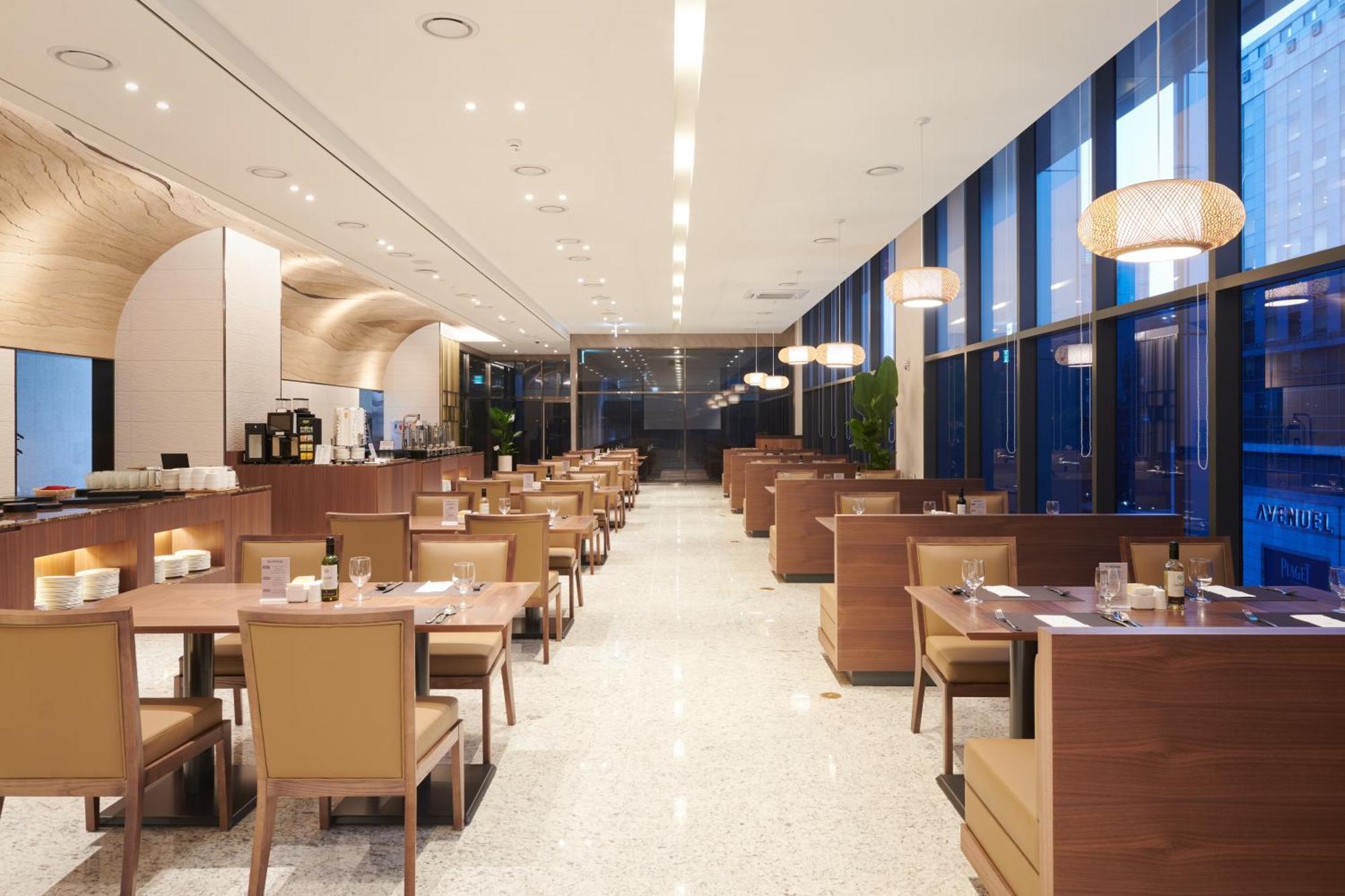 Stanford Hotel Myeongdong Seoul Exterior photo